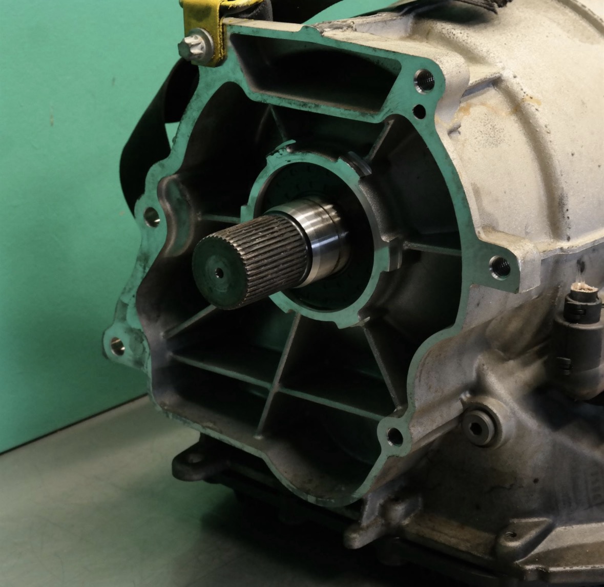 BMW E70 3.0d xDrive30d Automatic Transmission (6-Speed) – M57 Diesel - Image 3