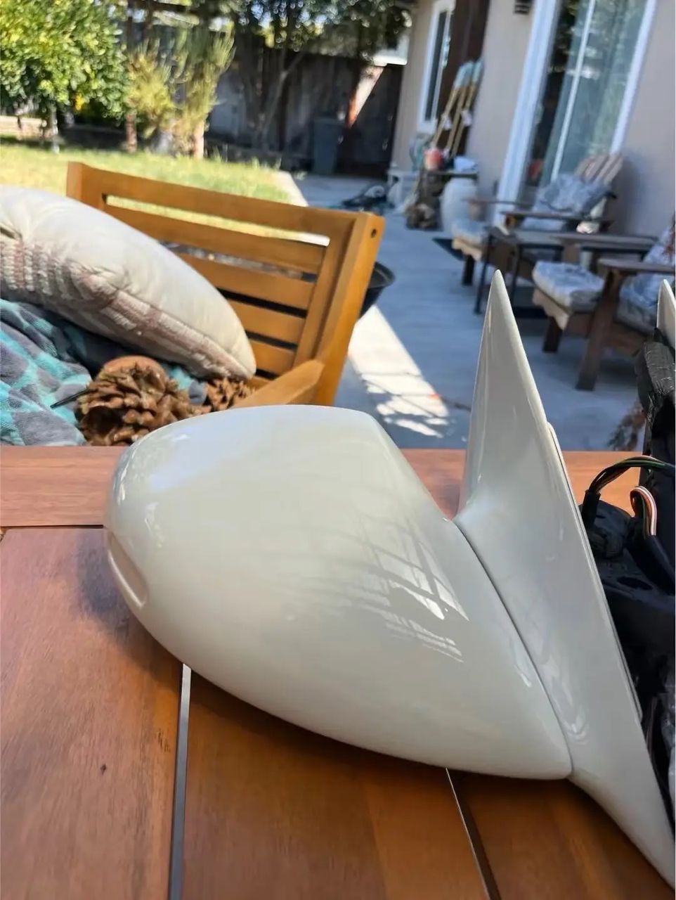 AC Schnitzer Style Mirrors – BMW E46 Sedan/Touring – Alpine White (AW) - Image 4